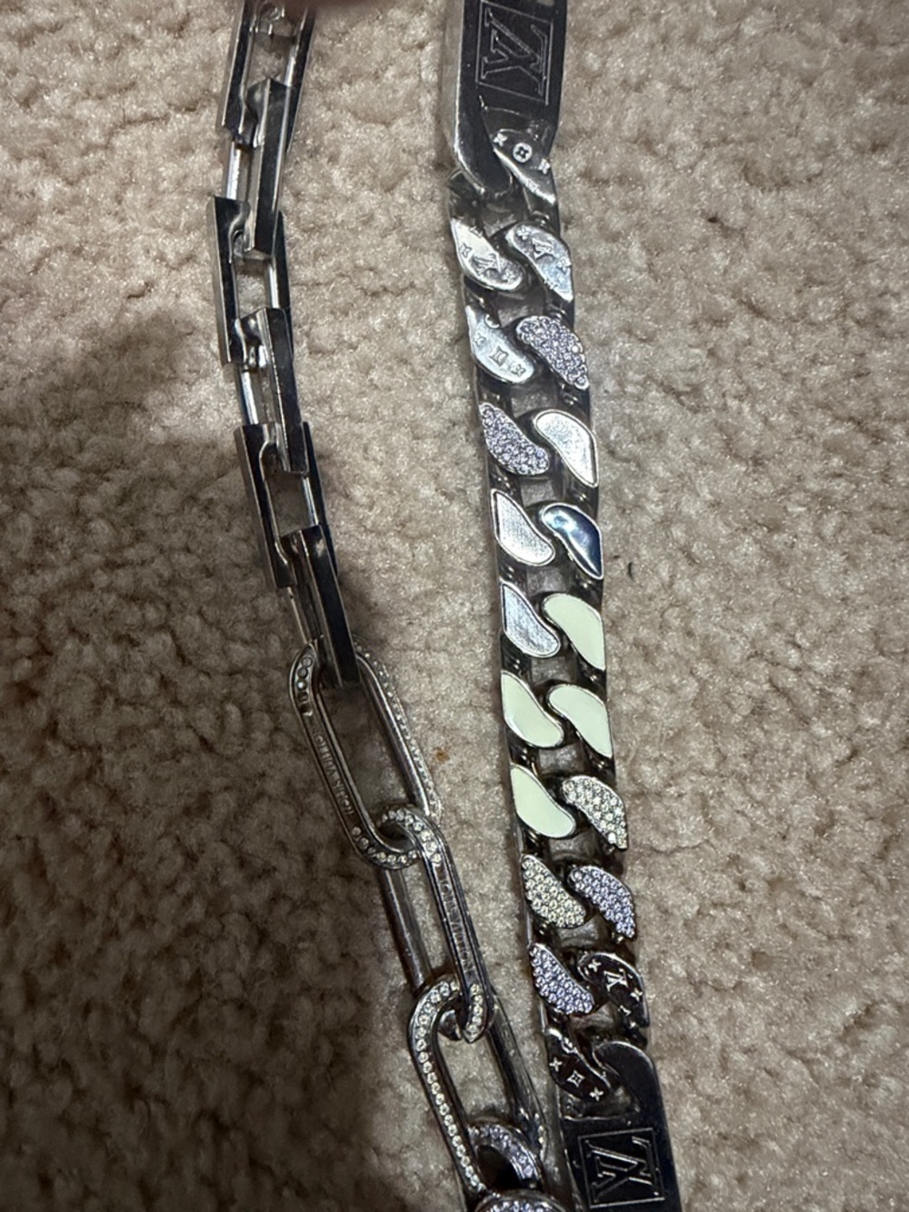 Louis Vuitton Multitone Curb and Link Necklace in Silver, Gold, Blue - Picture 7 of 7